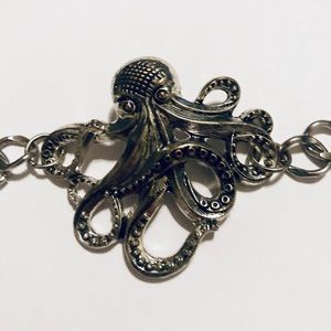 Vintage look Deep sea Kraken bracelet Jules Verne